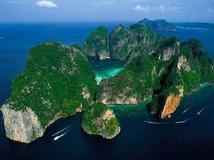 Read more about the article Phi Phi Islands