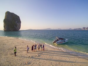 Read more about the article Poda Island